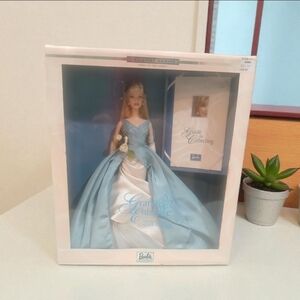 Grand Entrance Collector Edition Barbie Doll by Carter Bryant 2000 Mattel 28533